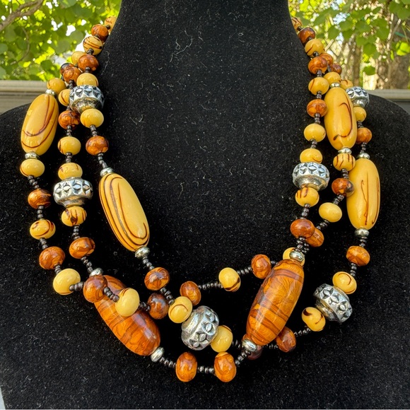 Brown and Cream Multi-Strand Beaded Collar Necklace - Picture 2 of 7